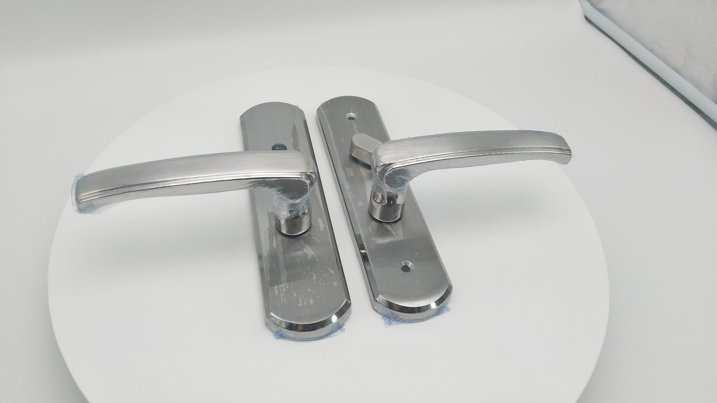 High quality stainless steel 304 toilet door lock with lock cylinder